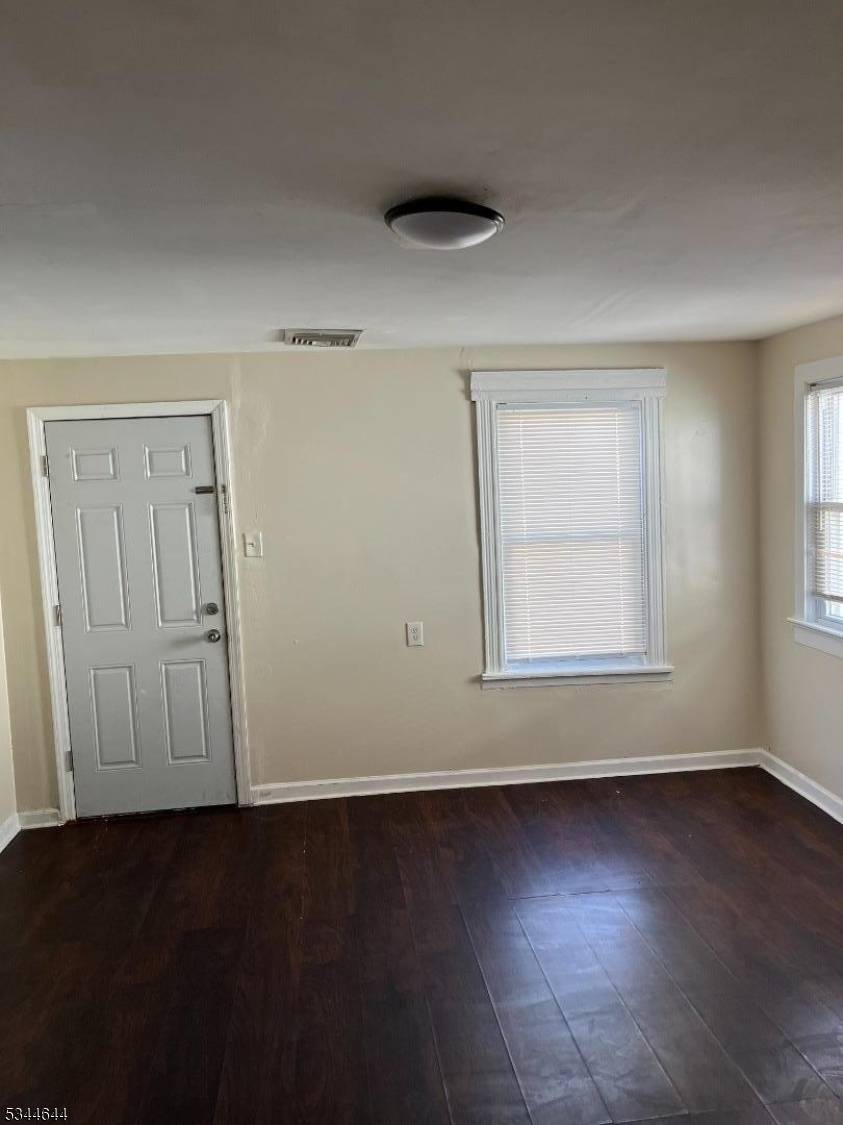 Elizabeth City, NJ 07201,847 Rebecca Pl #2