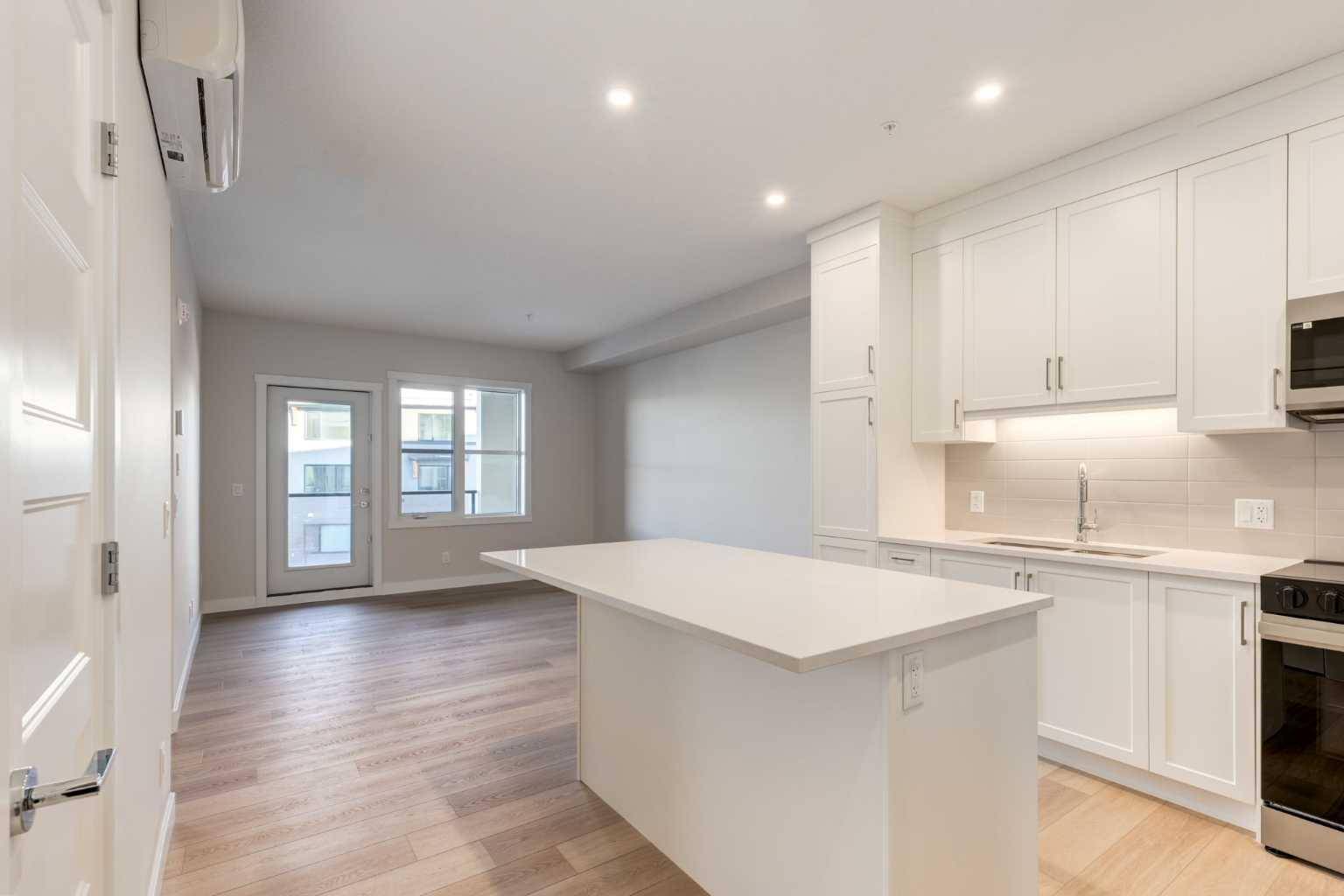 Calgary, AB T3G 0H4,81 Arbour  Lake VW NW #1203