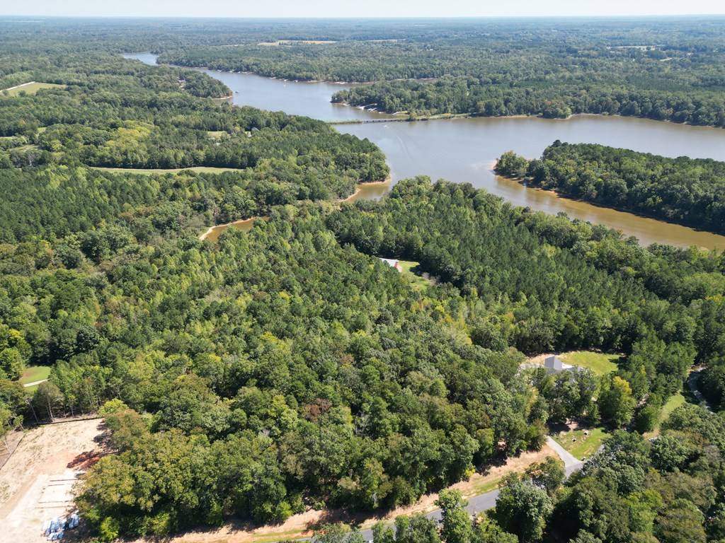Bullock, NC 27507,18 Lakeside Terrace