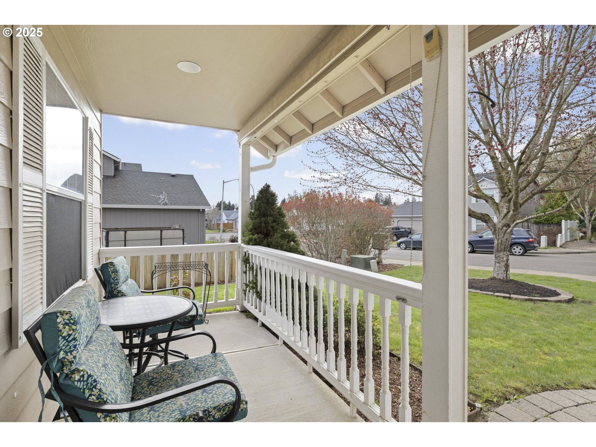 Lafayette, OR 97127,829 N JACKSON CT