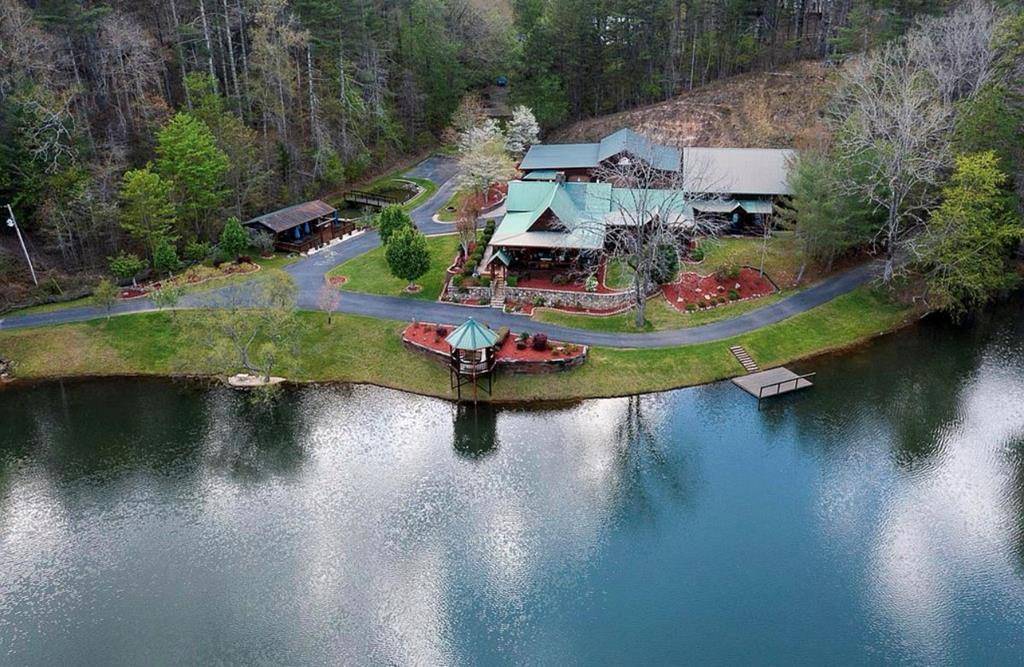 Mineral Bluff, GA 30559,513 Toccoa River Forest