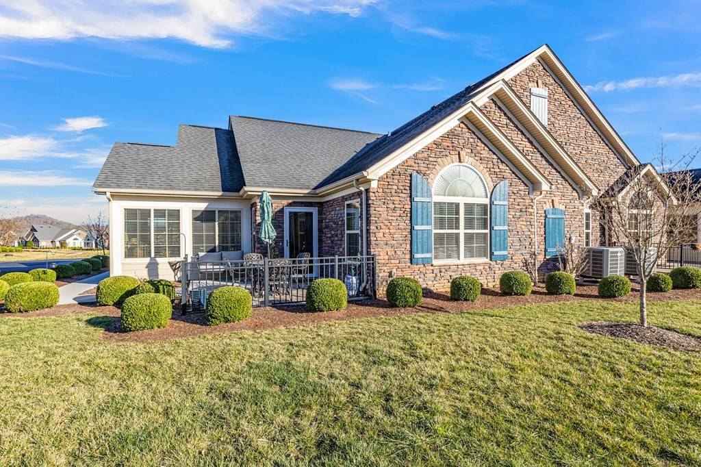 Blountville, TN 37617,1425 Hatterdale Farm Rd