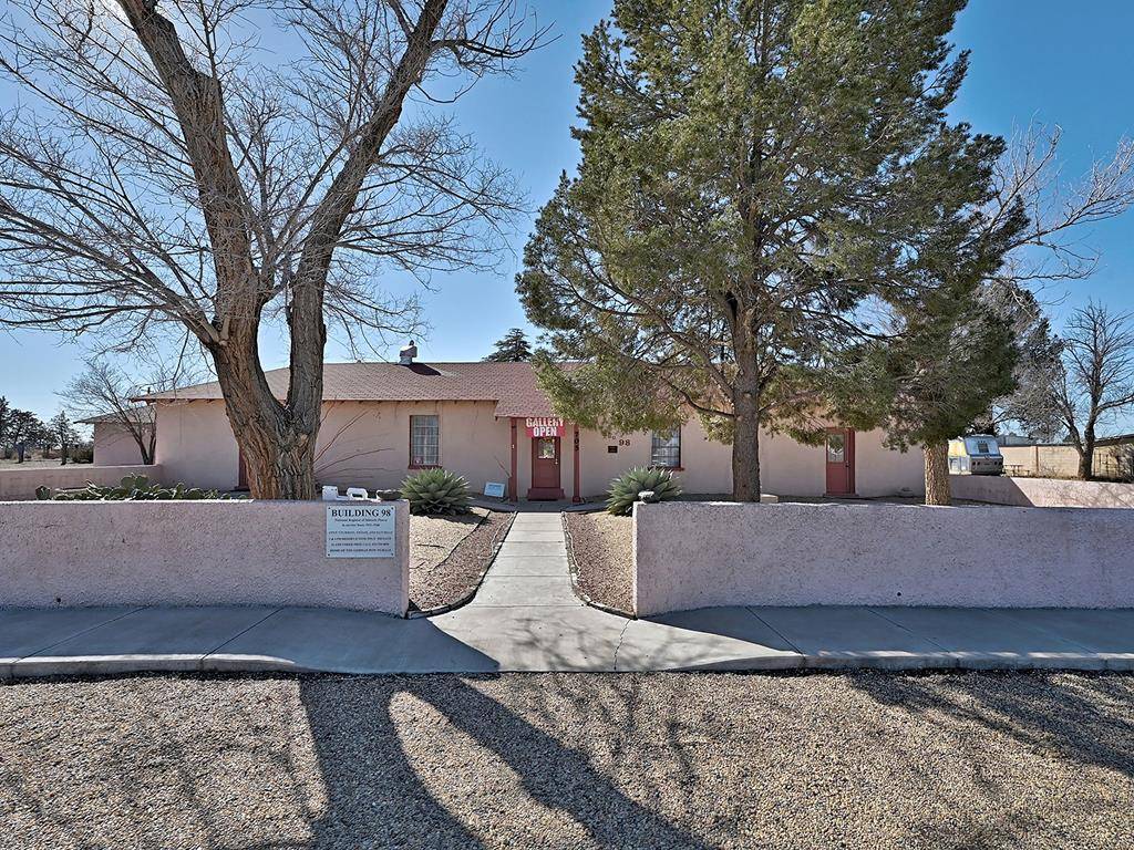 Marfa, TX 79483,705 W Bonnie St