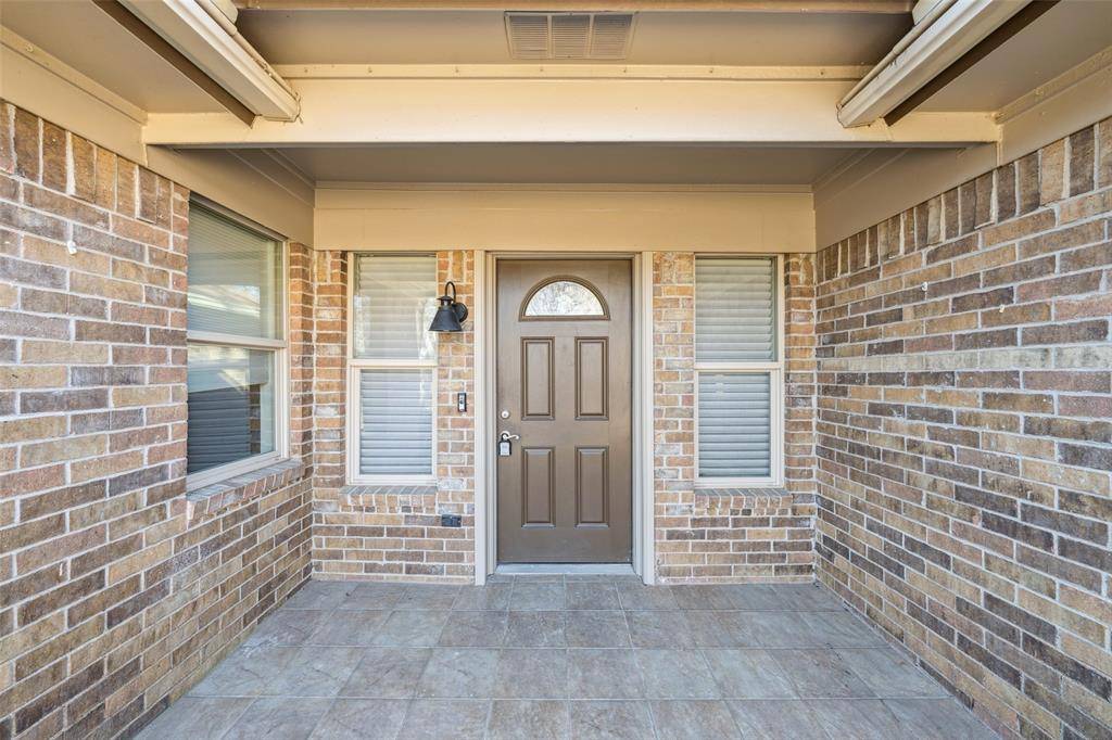 Grapevine, TX 76051,1321 Martin Court