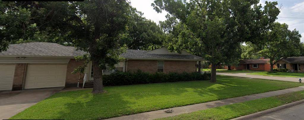 Dallas, TX 75238,10405 Longmeadow Drive