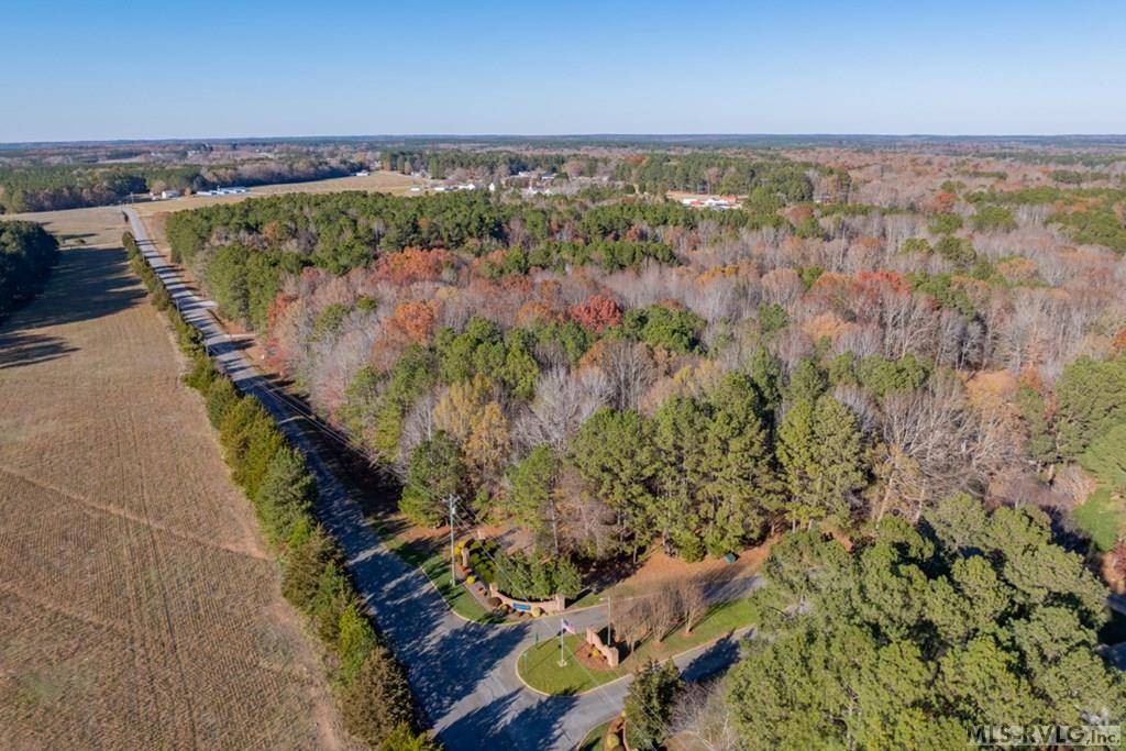Bracey, VA 23919,0 Alexander Dr.