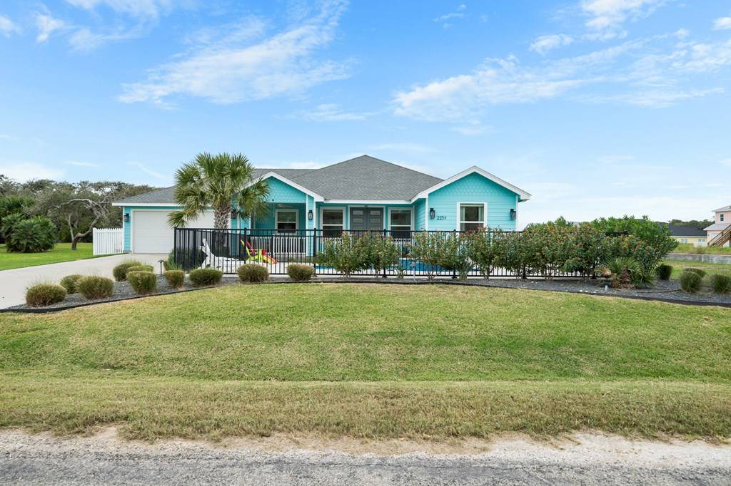 Rockport, TX 78382,2231 N Fulton Beach Rd