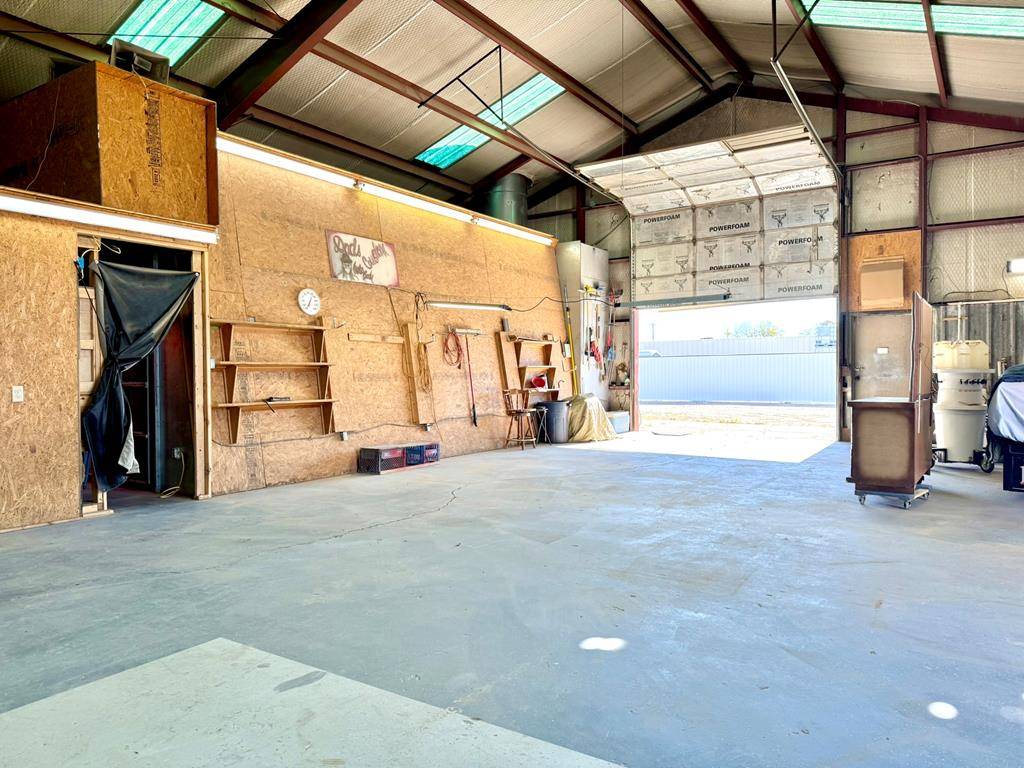 Seminole, TX 79360,612 SE Ave F
