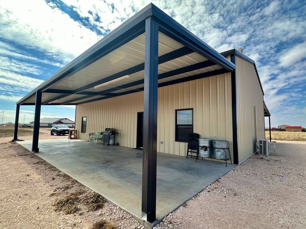 Seminole, TX 79360,197 County Rd 100 J