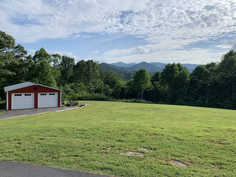 Hiawassee, GA 30546,715 Gage Drive