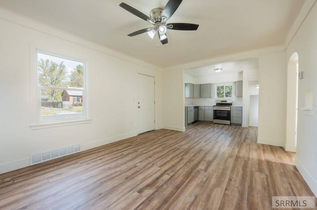 Idaho Falls, ID 83402,171 W 14th Street