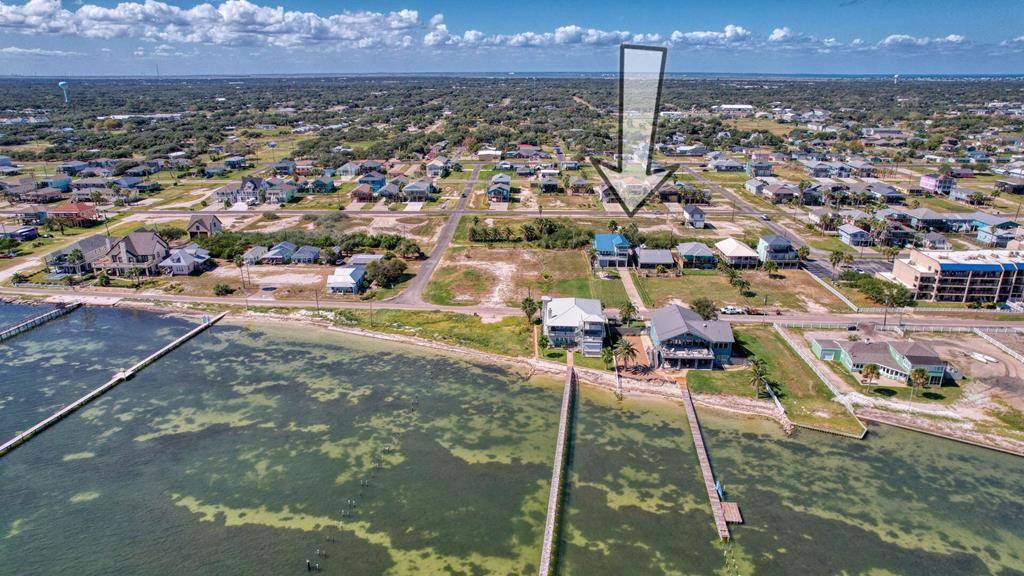 Rockport, TX 78382,1116 S Magnolia St