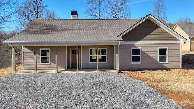 Blairsville, GA 30512,814 Clay Drive