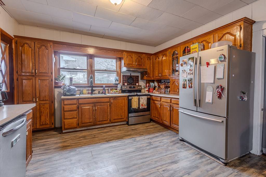 Andrews, NC 28906,83 Laurel Street