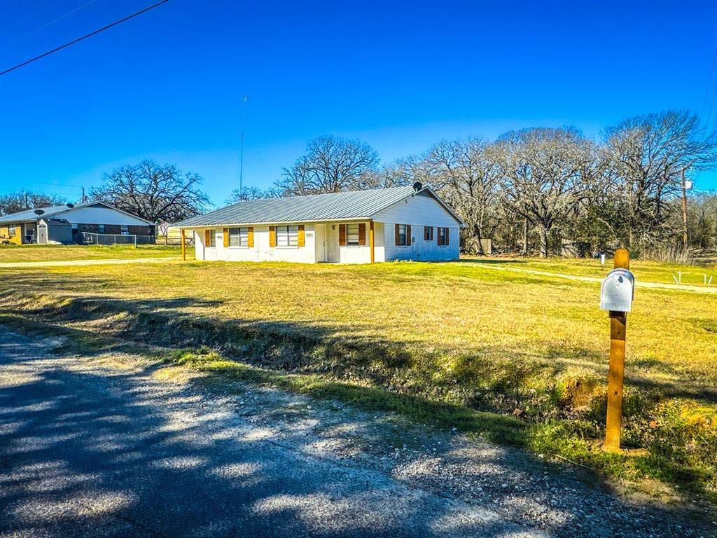 Cleburne, TX 76031,617 County Road 805a #2