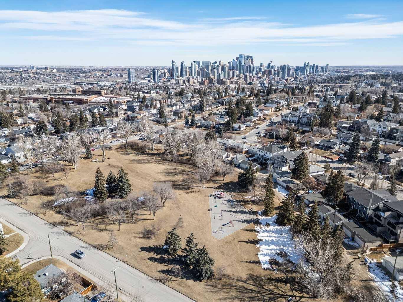 Calgary, AB T2T 5E3,2313 Richmond RD SW