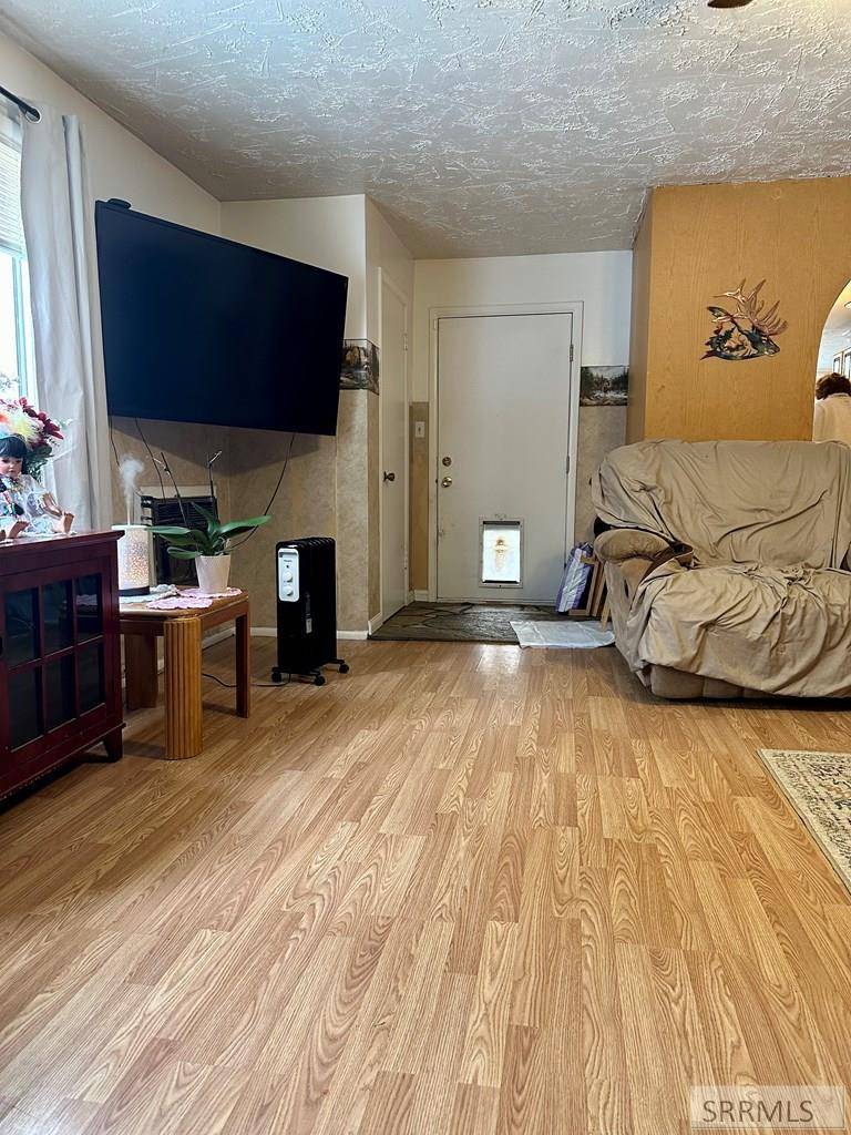 Blackfoot, ID 83221,598 W Hwy 39