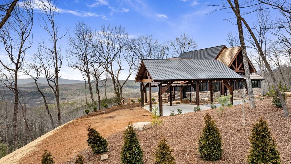 Mineral Bluff, GA 30559,899 Dana Road