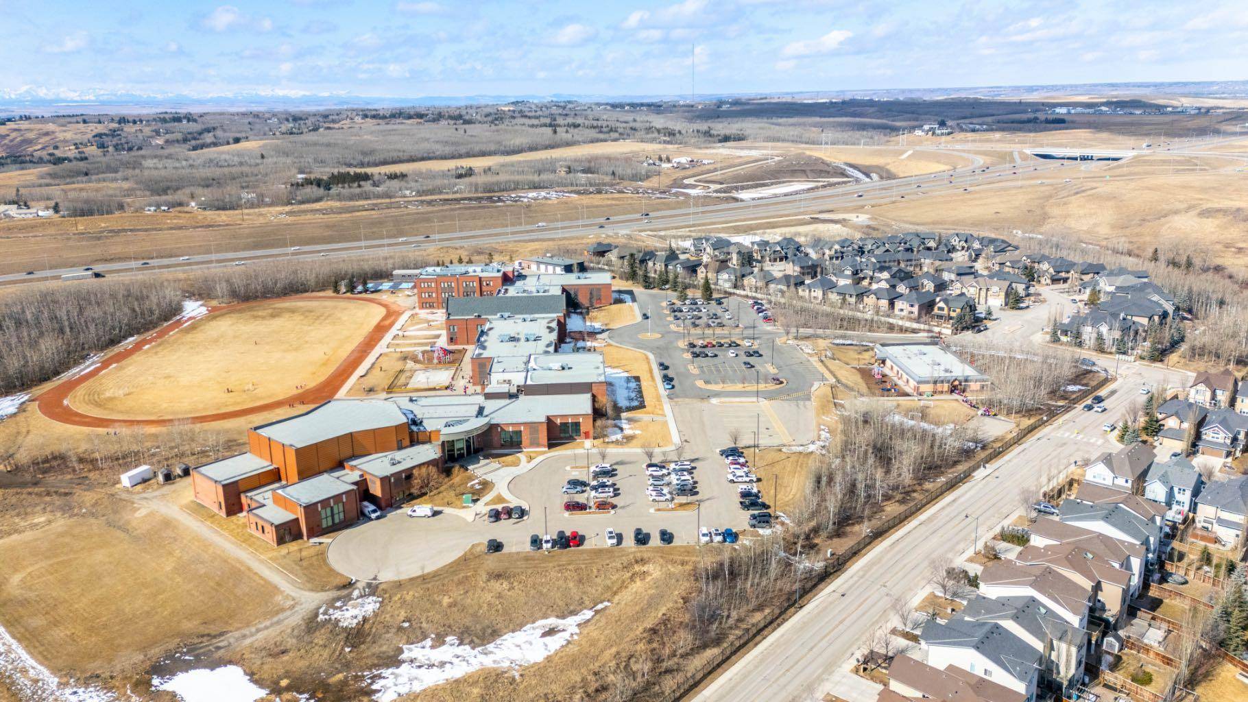 Calgary, AB T3H 0E5,35 Aspenmont HTS SW #231