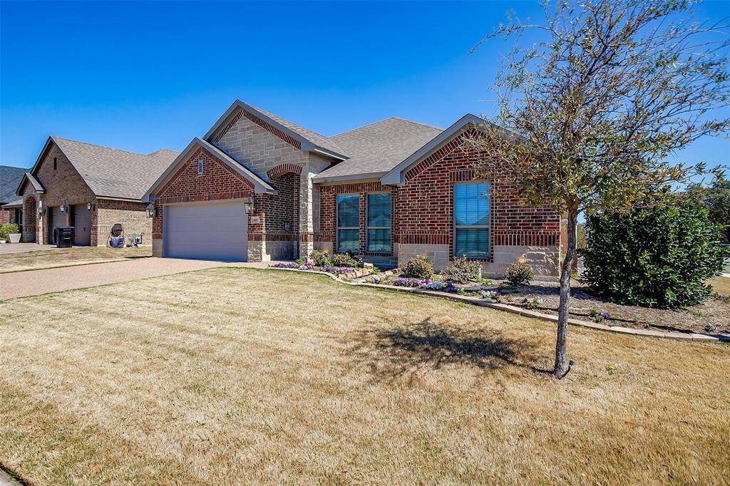Benbrook, TX 76126,6829 Canyon Rock