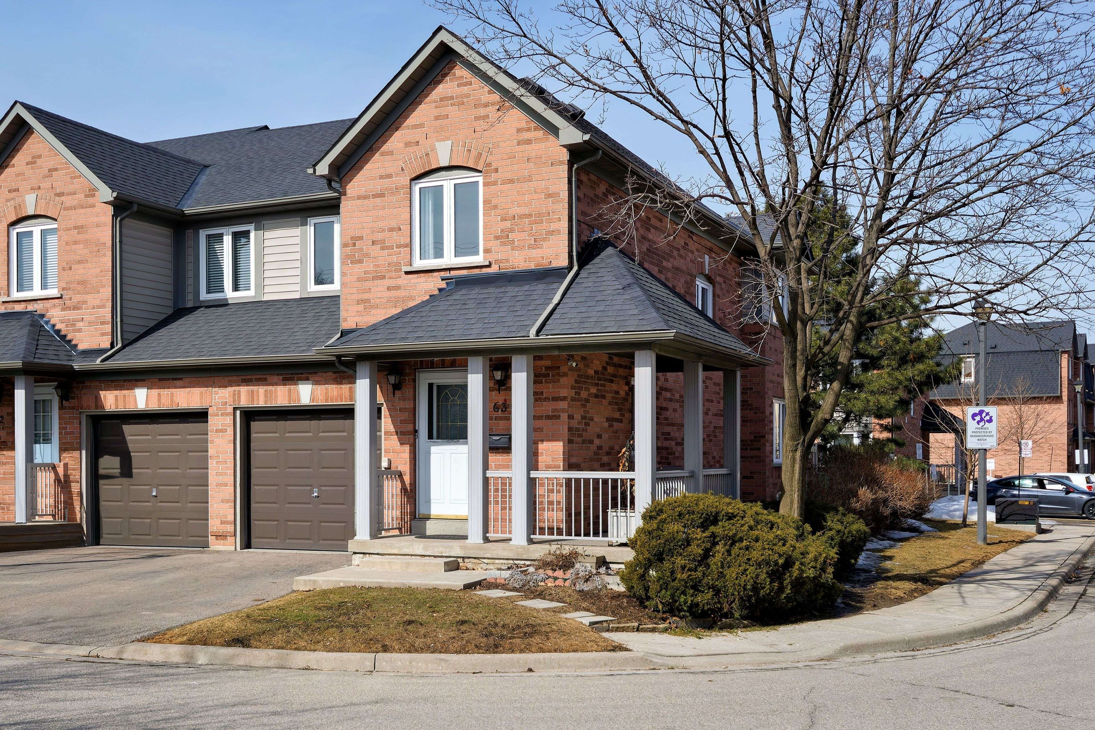 Mississauga, ON L4Z 3Y2,190 Forum DR #63