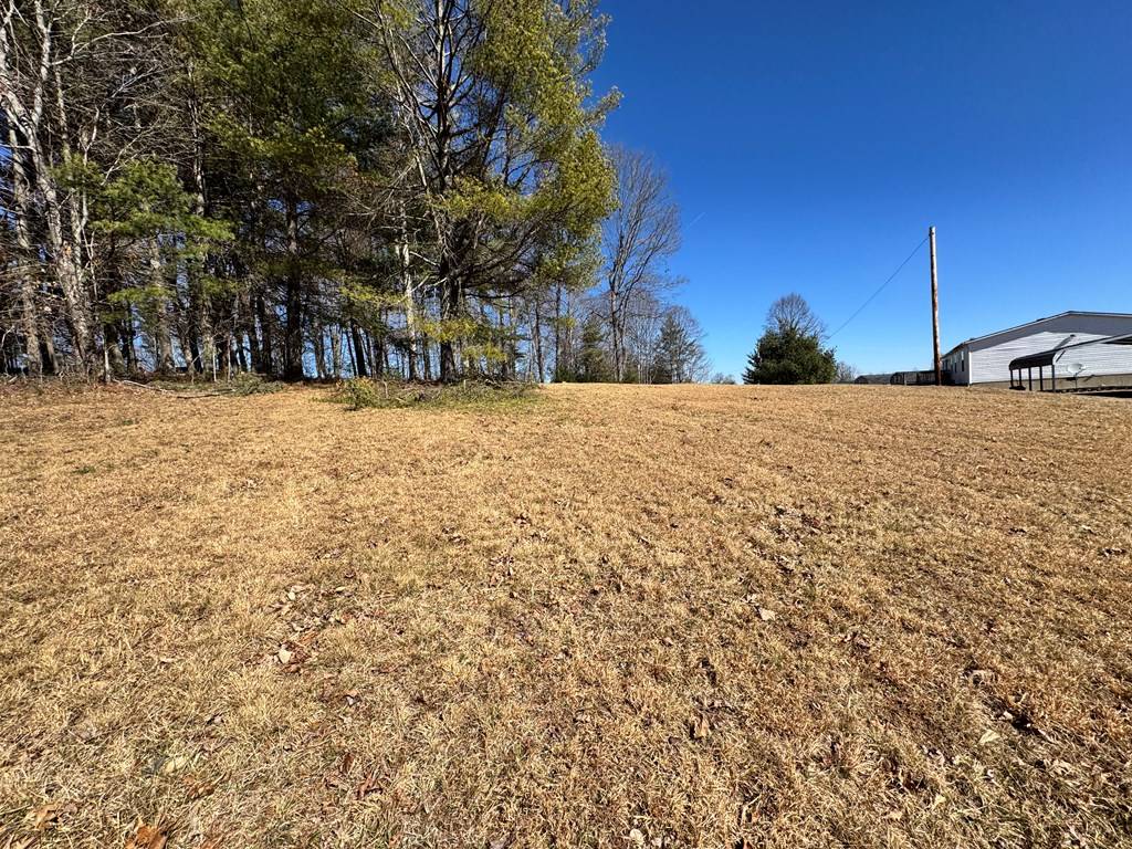 Galax, VA 24333,3648 Hebron Rd.