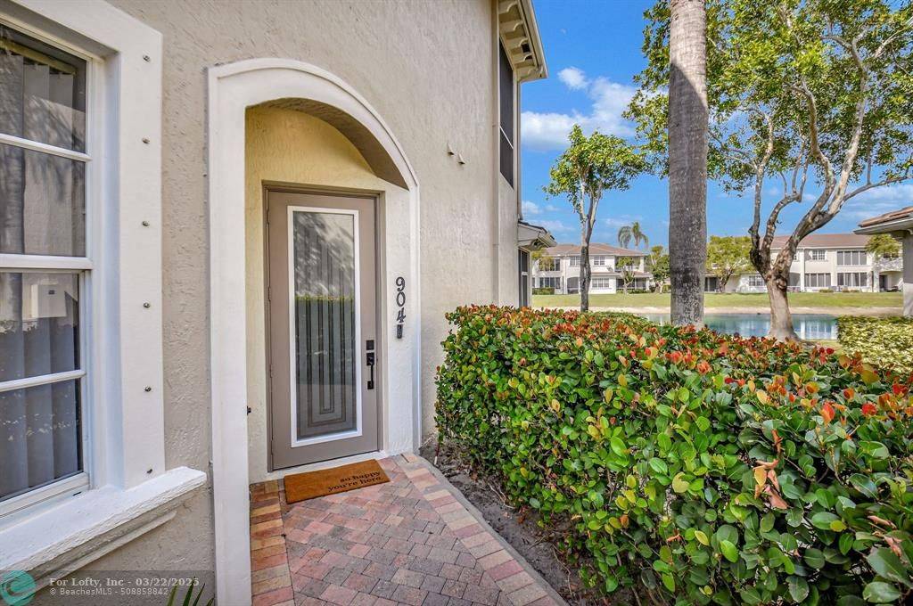 Boynton Beach, FL 33437,6380 Bella Cir #904