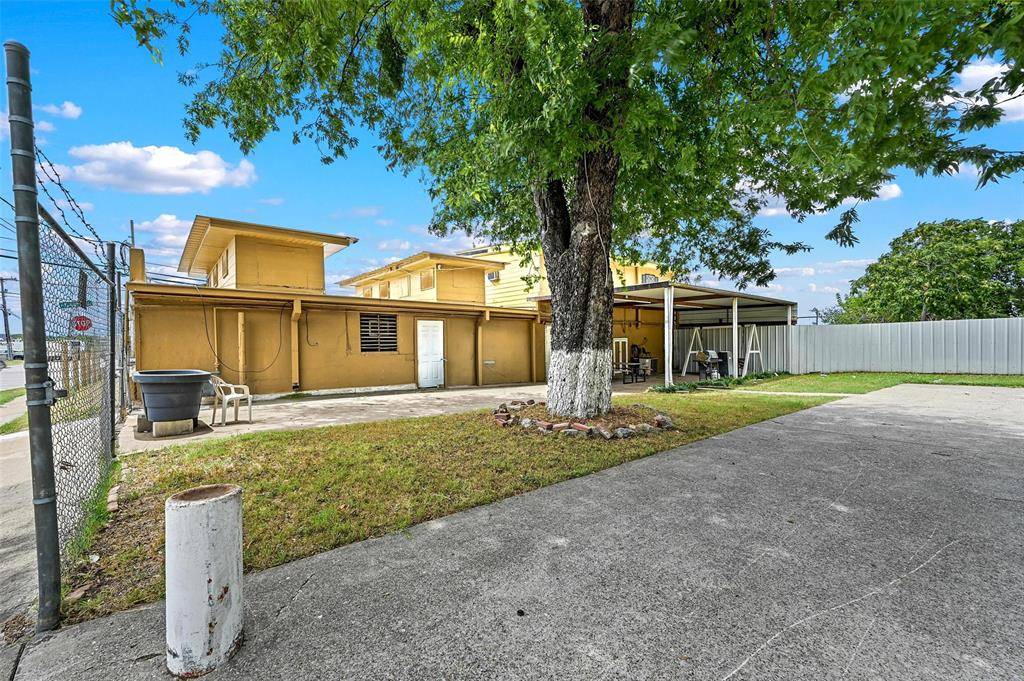 Dallas, TX 75211,5301 W Davis Street