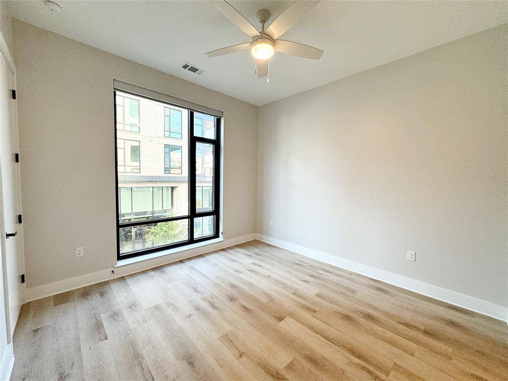 Fort Worth, TX 76107,833 Van Cliburn Way #3005