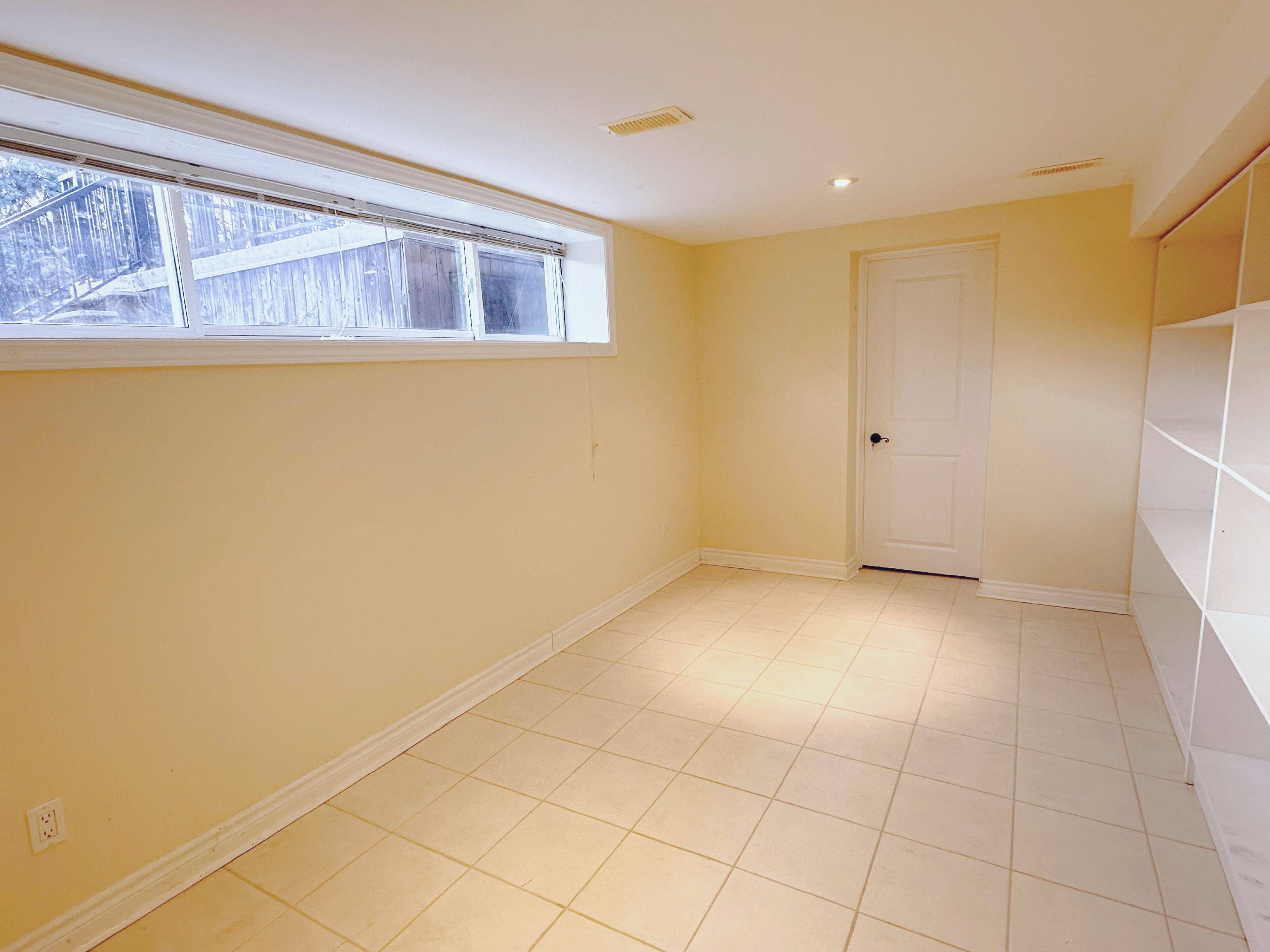 Toronto C13, ON M3A 3E1,67 Laurentide DR #Lower Level