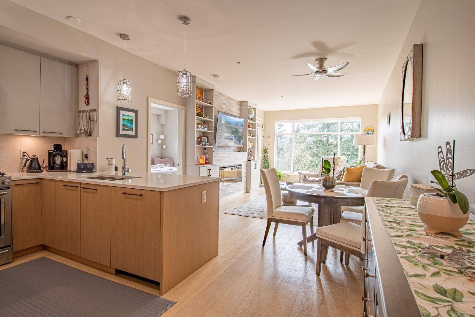 Central Saanich, BC V8M 1P6,7162 West Saanich Rd #402