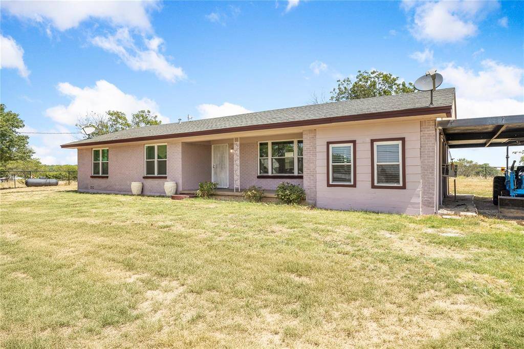 Springtown, TX 76082,9086 W Highway 199