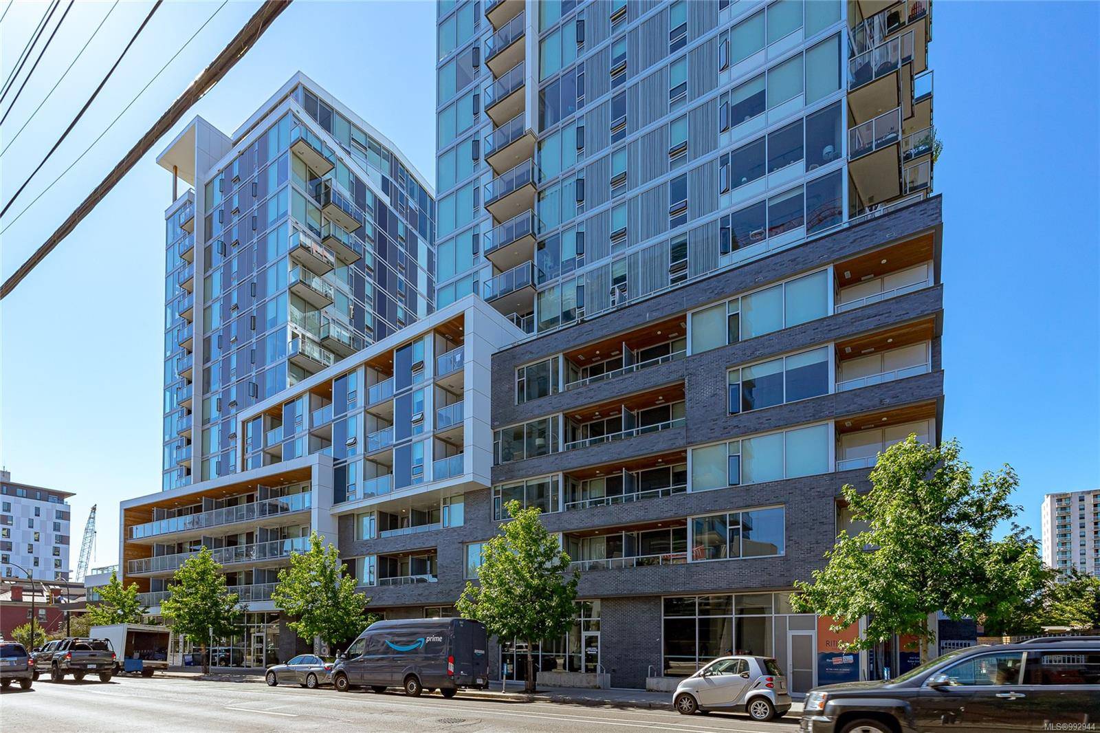 Victoria, BC V8V 3N7,989 Johnson St #201