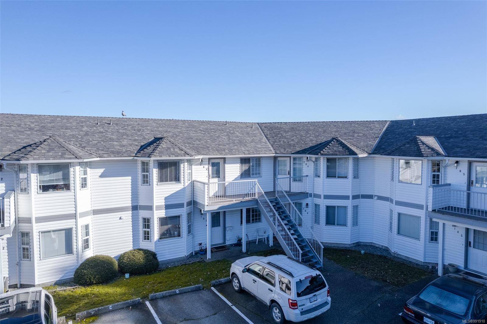 Ladysmith, BC V9G 1S9,219 Dogwood Dr #103