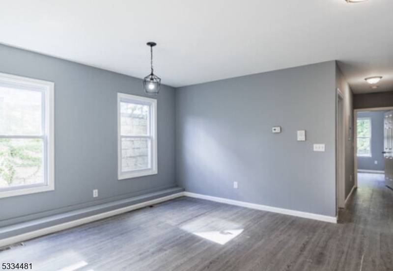 Paterson City, NJ 07501,48 Essex St #1R