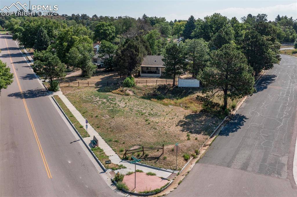 Colorado Springs, CO 80907,3821 Meadow LN