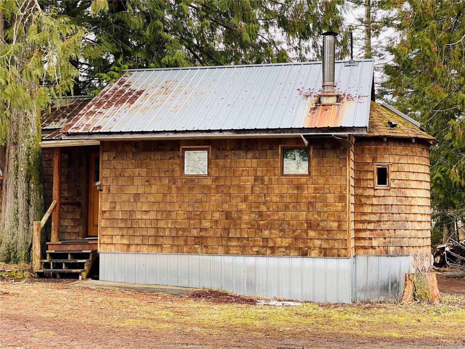 Lake Cowichan, BC V0R 2G0,6687 McLean Rd