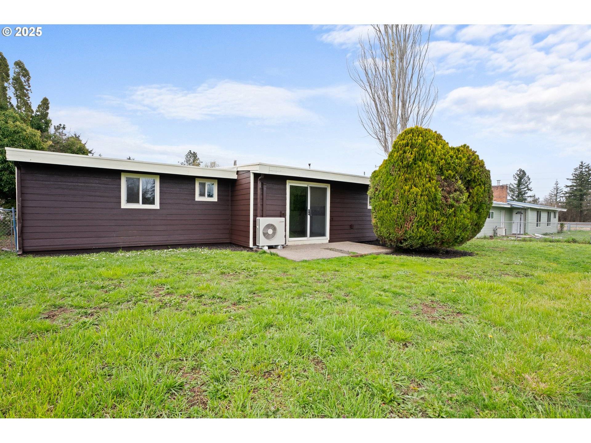 Lebanon, OR 97355,38826 CHRISTOPHER WAY