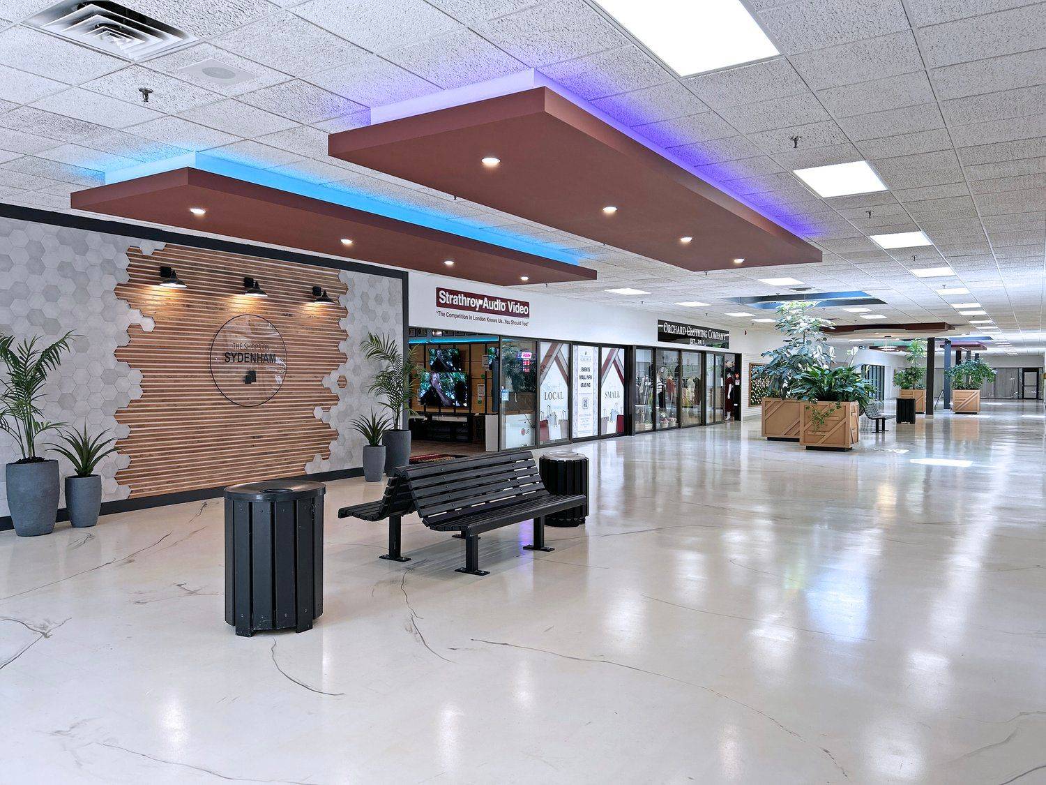 Strathroy-caradoc, ON N7G 1Y5,51 Front ST E