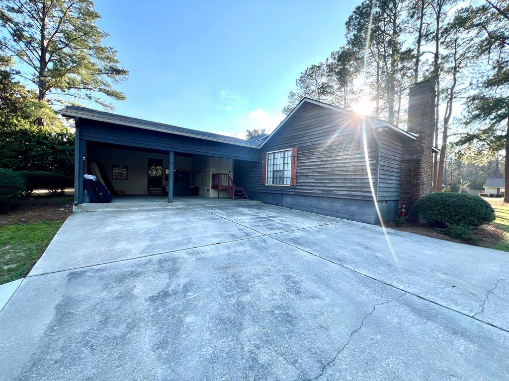 Moultrie, GA 31788,526 Tallokas Trail