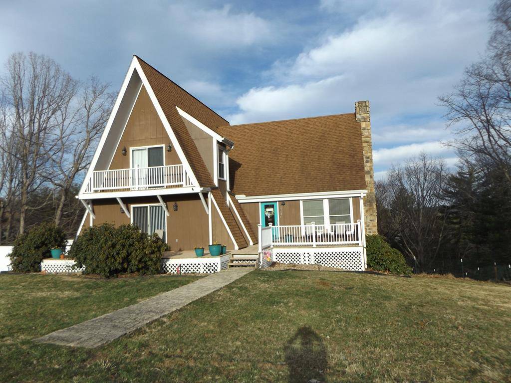 Woodlawn, VA 24381,2148 Monorat Rd.