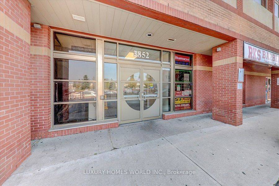 Toronto E05, ON M1T 3T9,3852 Finch AVE E #301