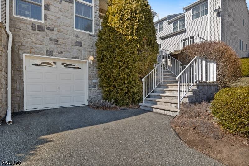 Parsippany-troy Hills Twp., NJ 07950,30 F. HUSTON TAYLOR CT