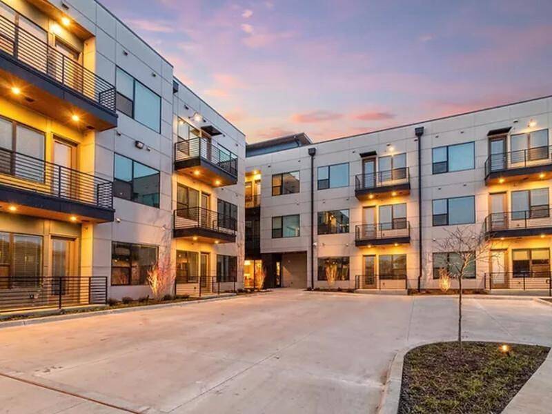 Fort Worth, TX 76102,311 Nichols #109