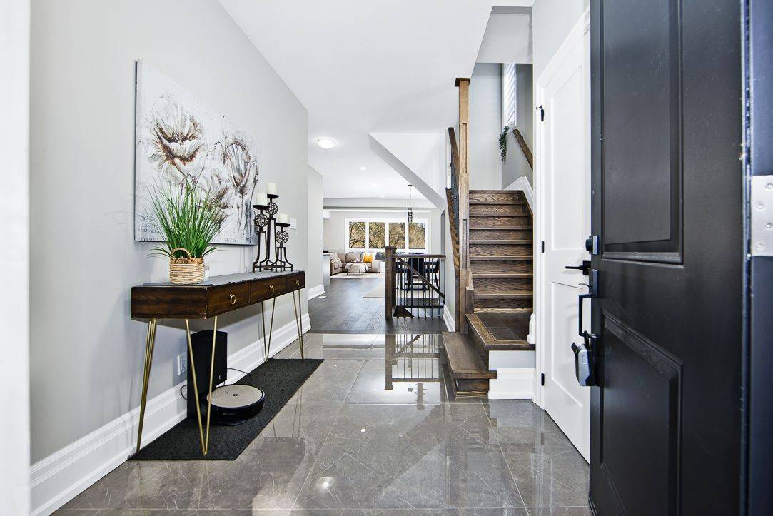 Pickering, ON L1W 2N3,363 Rosebank RD