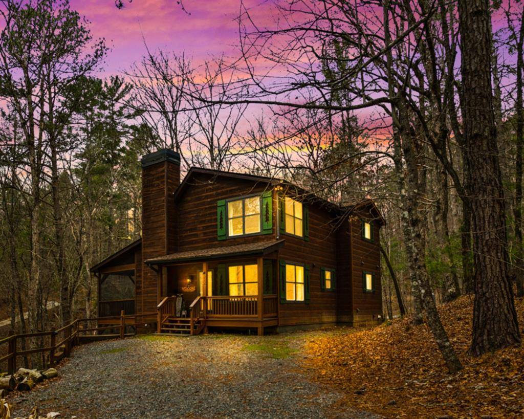 Ellijay, GA 30540,230 Grove Lane