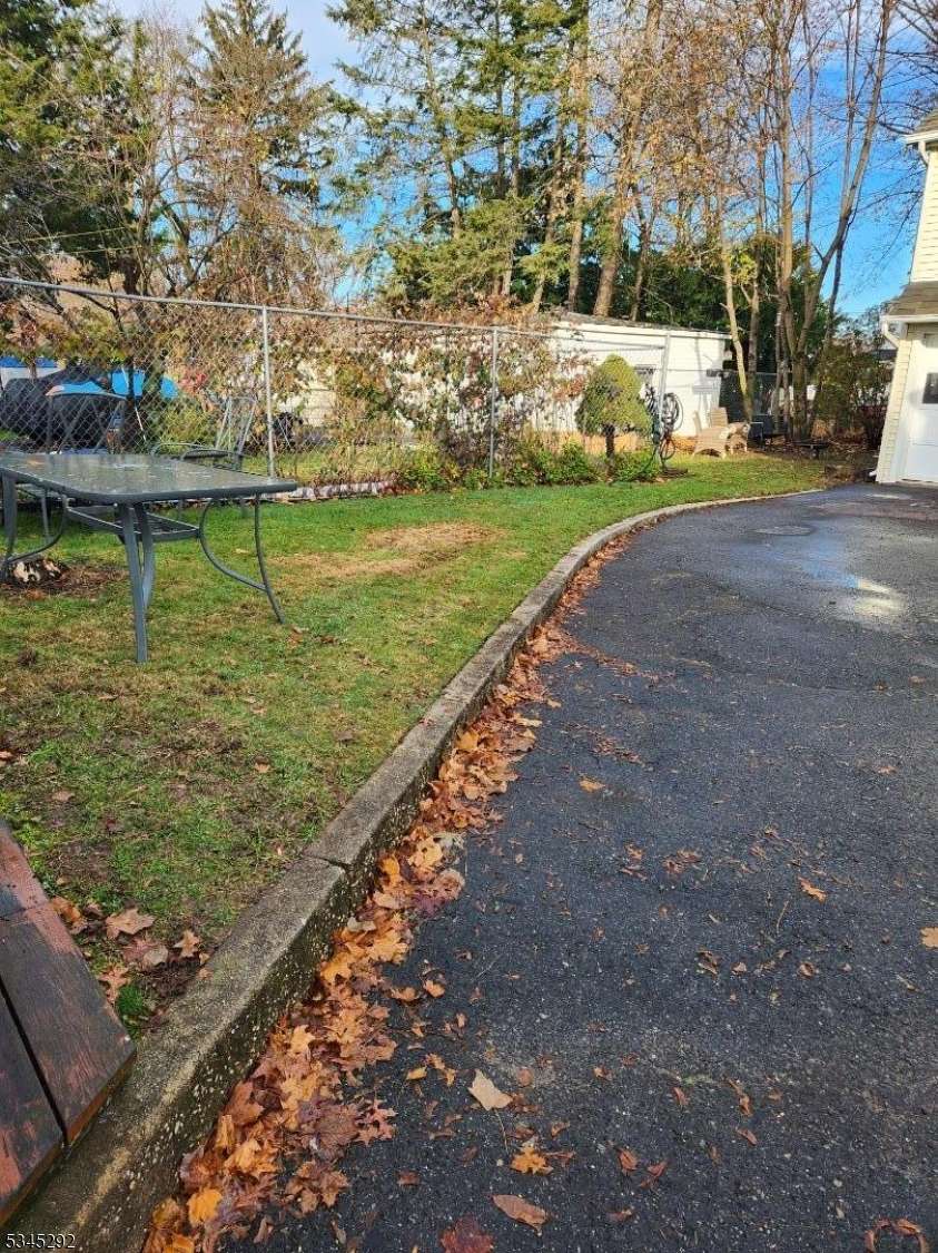 Bloomfield Twp., NJ 07003,29 New St #3