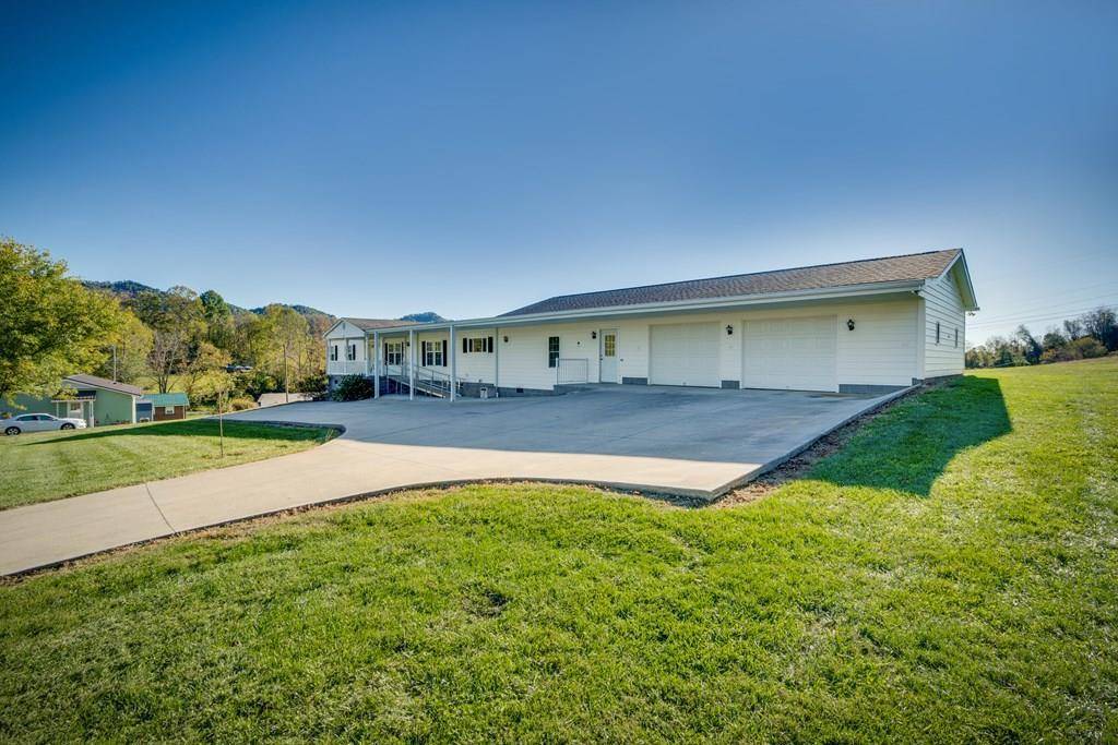 Saltville, VA 24370,228 Midway St