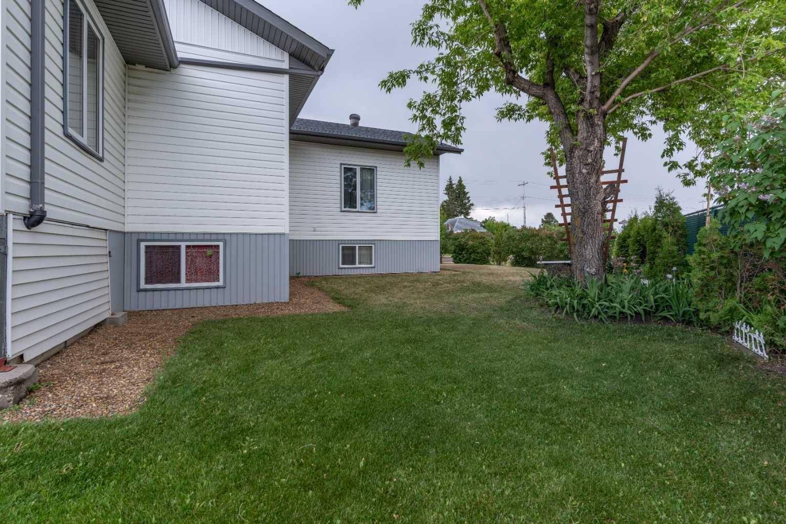 Forestburg, AB T0B 1N0,4602 51 ST