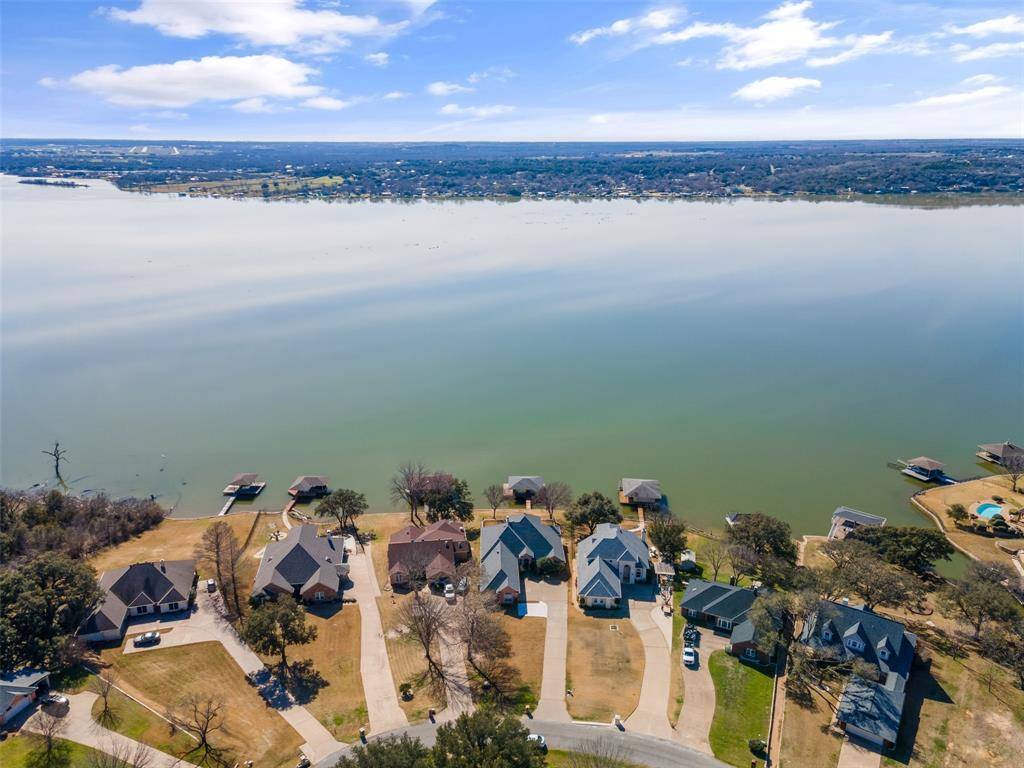 Granbury, TX 76049,3917 Buena Vista Circle